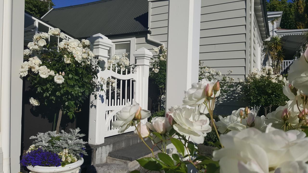 Historic Colenso Cottage เนเปียร์ ภายนอก รูปภาพ